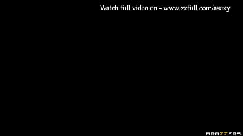 Preview 4 of Son Eats Moms Creampie - Follow Me For A Fuck - Alexis Fawx / Brazzers  / stream full from www.zzfull.com/asexy