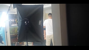 Preview 4 of Asiaxxx - Pesando na do Brinquedo Ator e sua novinha Saphira 011