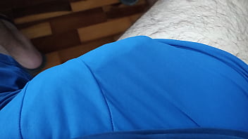Preview 3 of Anal Acilona - Meu Pau Acordando dentro da Cueca