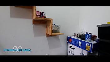 Preview 2 of Airplane Pasenger Xxx Video - Foi fazer a mudan&ccedil_a do apt