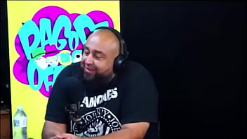 Preview 3 of Forc Fook - Didi no podcast falando varias coisa com a galera
