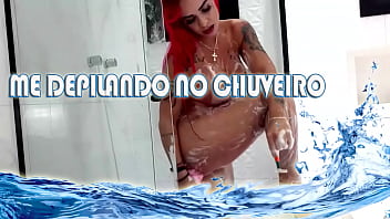 Preview 4 of Muslim Seel Pack Fucking - D&Eacute_BORA FANTINE - DEPILANDO NO CHUVEIRO