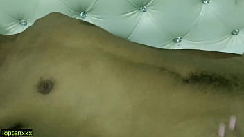 Preview 4 of Bwv Xx - Hot bhabhi XXX step-family sex with teen devar! Indian hot sex