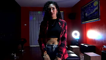 Preview 1 of Big Boobs Imag - Le ofrezco un Trabajo de Bailarina a cambio de Sexo (ft. eversexlatin)