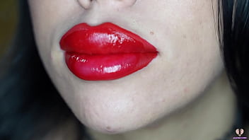 Preview 1 of Publicagent Martin - Damn Sexy Bimbo LIps