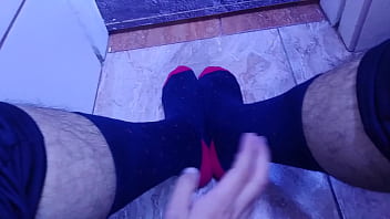 Preview 3 of Bhopal Xxx Sex Hot - SWEATY SIZE 10 FEET IN LEATHER SHOES