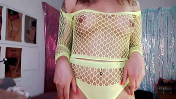 Preview 1 of Audrey Bitoni Pussy Licking - Clothes try on