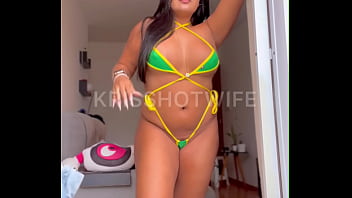 Preview 1 of 25 Cm Dildo - my new brazilian bikini to cheer in the world cup
