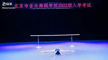 Preview 2 of Red Sex Abarbi - 北京音乐舞蹈学校