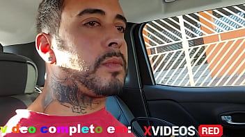 Preview 1 of Angie P3 - Dois Dotado Fodendo a esposa do amigo Dentro do motel e o corno filmando tudo (completo Xvideos RED)