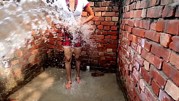 Preview 1 of Sunny Leone And Stepmom - 18  Teen Girl Outdoor Bathing With Sexy Uniform Clear Hindi Voice