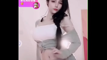 Preview 1 of Xxx In Bar Club - 验证视频