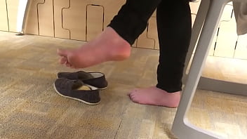 Preview 4 of Spain Xxx Taxis - candid feet