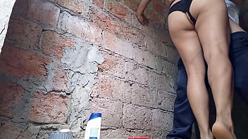 Preview 4 of Sophie Dee Black - TODOS ESTAN DE COMPRAS MENOS YO Y MI HERMANASTRO. FUI AL BA&Ntilde_O Y MI HERMANASTRO ME FUE SIGUIENDO. EL ENTRO AL BA&Ntilde_O Y ME COMENZO A TOCAR SUCIO,  LUEGO ME CALENTE Y COMENZAMOS A FOLLAR DE PIE DELICIOSO.