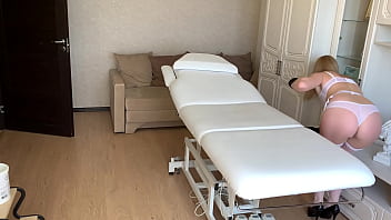 Preview 3 of Sestr Brathr - Oh,  it&#039_s bliss to look at the Beautiful Mistress and masturbate.
