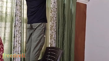 Preview 1 of Gf 18xxx - A.C Machanic Fucking My M0M At My Home. Full Hindi Audio XXX