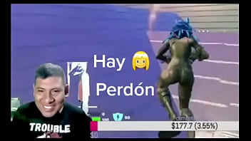 Preview 3 of Pornly Big Tit Mom - Vamos a utilizar la mouseke herramienta