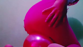 Preview 2 of Cat Fightcstfight - Trans Girl se pone cachonda mientras hace ejercicio - Sexy Maddy