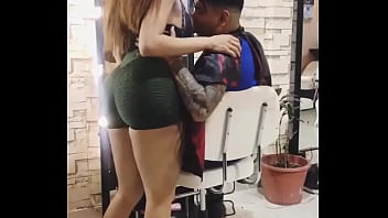 Preview 1 of Bihari Chudai Video - SEXO EN EL NEGOCIO DE MI AMANTE TERMINA CON UN DELICIOSO FINAL FELIZ