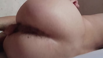 Preview 3 of Alberta Amateur Hidden Cam - Putinha mostrando sua bunda e cuzinho