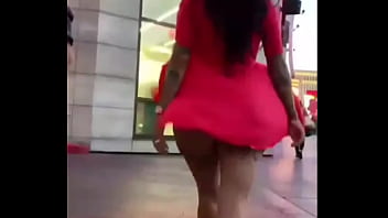 Preview 2 of Scat Asstomouth - Big ass walking in the street