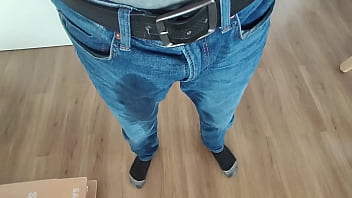 Preview 4 of Big Tits Emo Gfs - Peeing in Jeans