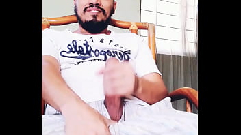 Preview 1 of Virgin Xxxvidio - Me voy poniendo duro