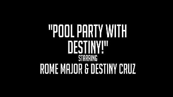 Preview 1 of Yougha Sex Hard - Kinky &amp_ Brave! Rome Major&#039_s BBC Is Too Big For Destiny Cruz!