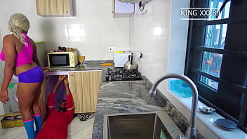 Preview 1 of Sex Vidio Hd Bf - HORNY EBONY LADY FUCKS THE PLUMBER IN THE KITCHEN