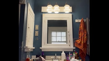 Preview 3 of Webcam4 Froschi33 - Ivy19921 getting ready for bed. Bath,  shaving,  masturbating,  lotion,  brushing teeth
