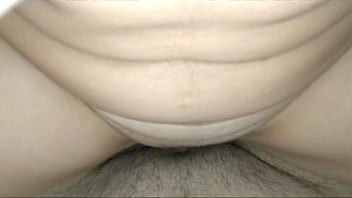 Preview 1 of Footjob While He Sleep - Dazzlingfacegirl - Je suce et me fais bien baiser avant de faire gicler cette bite