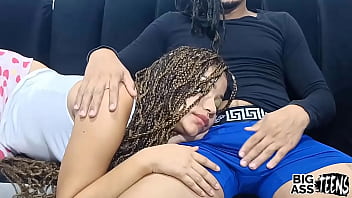 Preview 1 of Eve Bbk3 - Mi bella hermanastra puta le gusta como me la follo soy mejor que su novio cornudo Sexo con hermanastra