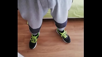 Preview 1 of Babi Xxc - I pee in the sleeping room