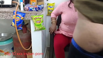 Preview 3 of 14 Years Sex Viduo - Mumbai Shopkeeper seduce a poor women for borrow xxx porn Hindi audio