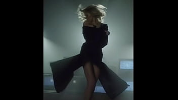 Preview 1 of Wwwxxnc Com - Taylor Momsen the sexiest flasher ever