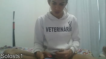 Preview 2 of Pst Forced - Venham dar uma boa gozada comigo,  ja que est&aacute_ sem fazer nada,  completo no RED.