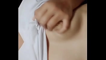Preview 1 of Xnxx Home Maid - Lamas ng suso