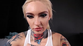Preview 1 of My Mom Sp - Squirting Prison Sluts get nasty in their cell