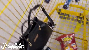 Preview 2 of Xxx America Video Hd - Fui fazer compras no mercado com minhas primas e acabamos desviando o caminho