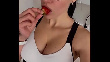 Preview 2 of Xxx Fidio Rumahporno - Would you like to try my sweet strawberry? ??
