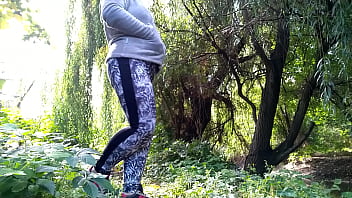 Preview 1 of Lahwa Tkfat - BBW milf with a gorgeous ass pisses a lot in outdoor