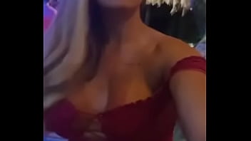 Preview 2 of Japan Handjob And Cum - Qual dessas roupas voc&ecirc_ gostou mais?