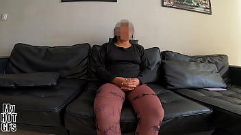 Preview 1 of Christie Brimberry Nude Photos - Jovencita provinciana me pide ir a verla porque quiere probar su primer v&iacute_deo porno
