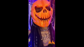 Preview 3 of Molly Cavalli Alexis Texas - Feliz Halloween,  abracadabra.