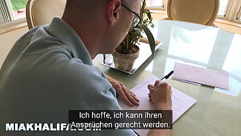 Preview 1 of Jakmoe Rivers - MIA KHALFIA - Arabischer Pornostar bringt Jungfrau bei,  wie man Sex mit einer Frau hat