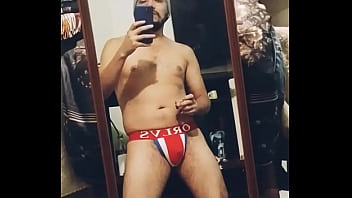 Preview 3 of Big Seli Xxx - Fumando tranquilo para nuevas ideas y aguantar ?