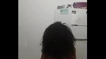 Preview 1 of Mom From Xhamster - Novinha rebolando sem suti&atilde_
