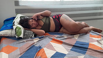 Preview 1 of Bangla Bf Local Xxx - Un rico canje con mi madrastra de tetas grandes de no contarle al cornudo de su marido lo que ella hace.
