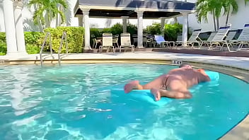 Preview 2 of Old Mom Slim Bauty Hd - Fat ass has an ass orgasm on older gentleman