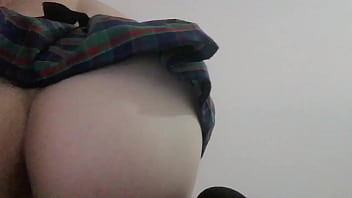 Preview 2 of Www Xmatar Com - Latina transexual primeriza mostrando el mejor culo transexual